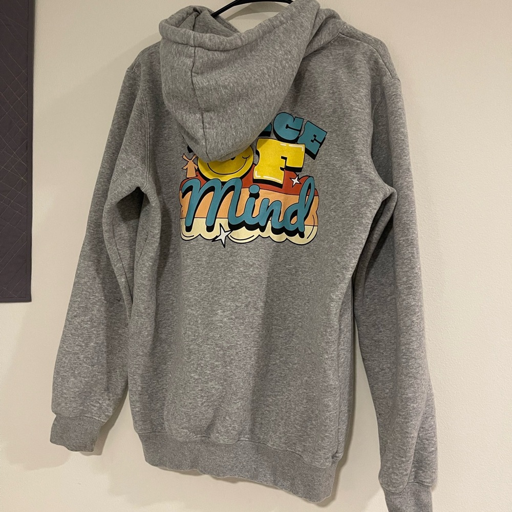 Dutch bros peace of mind gray hoodie